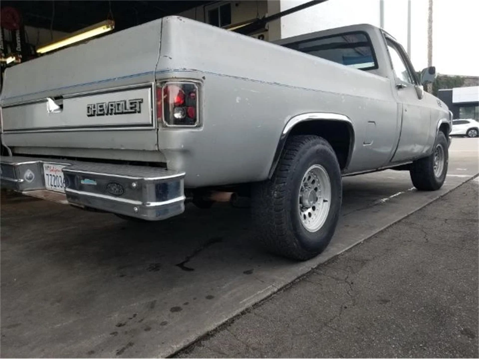 1985 Chevrolet C/K 3rd Gen - Image 10 of 15