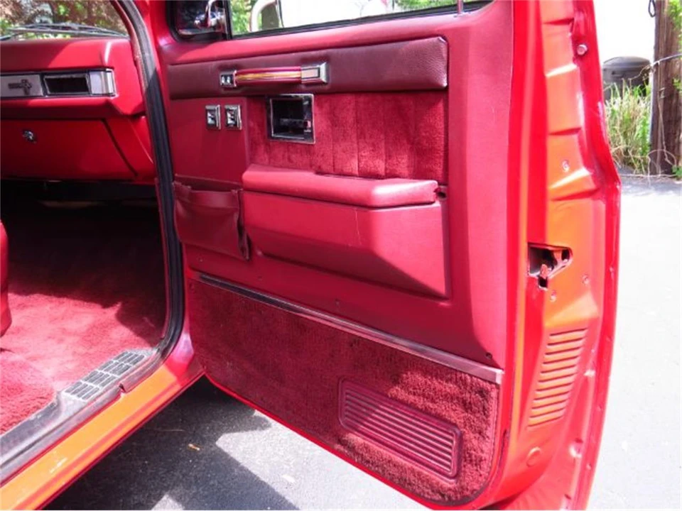 1985 Chevrolet C/K 3rd Gen - Image 15 of 21