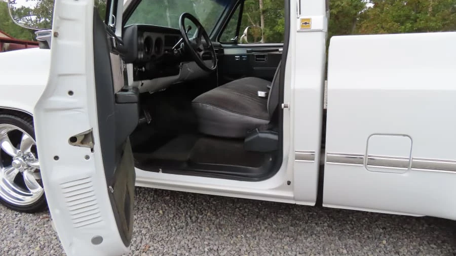 1985 Chevrolet C/K 3rd Gen - Image 4 of 12