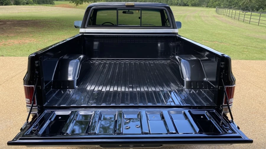 1985 Chevrolet C/K 3rd Gen - Image 19 of 27