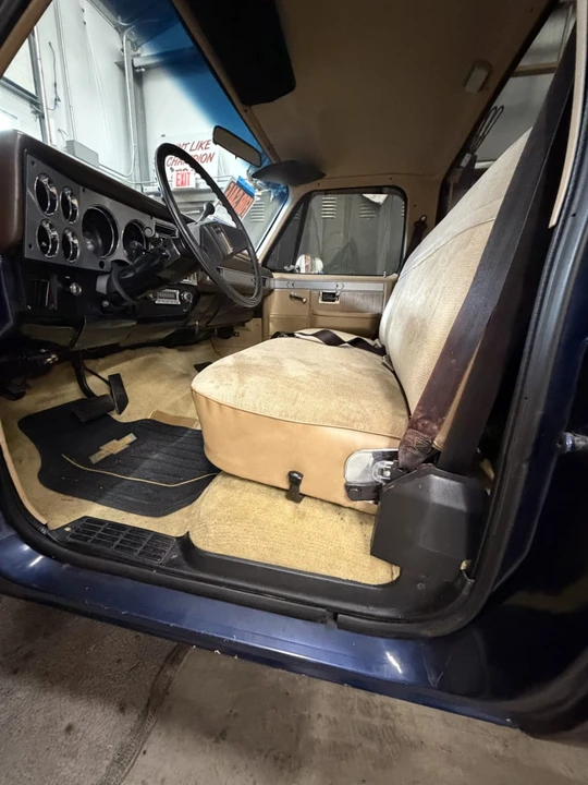 1985 Chevrolet C/K 3rd Gen - Image 15 of 22