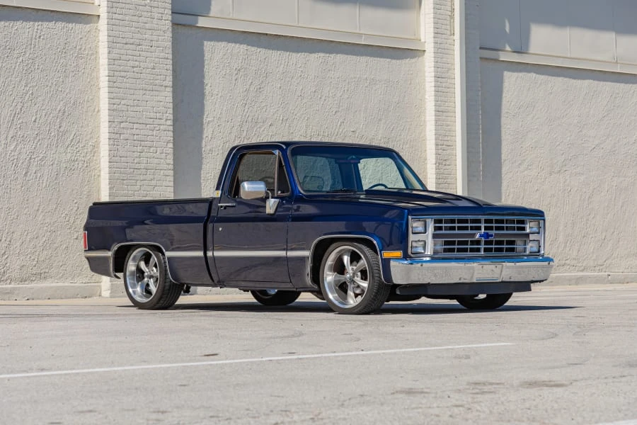 1985 Chevrolet Silverado - Image 6 of 31