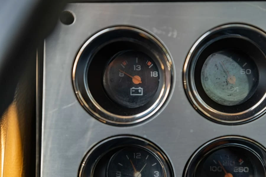 1985 Chevrolet Silverado - Image 21 of 31