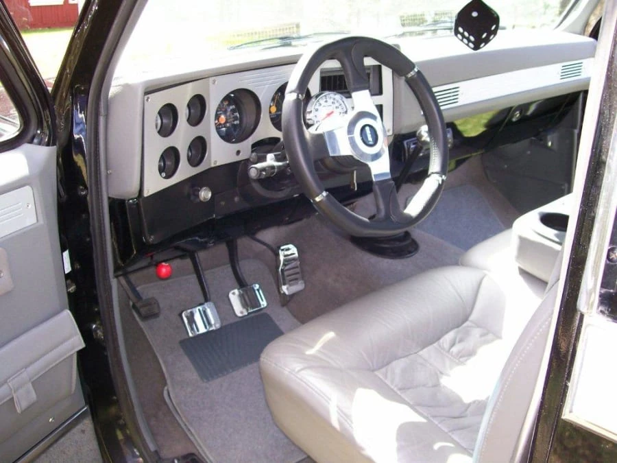 1985 Chevrolet C/K 3rd Gen - Image 3 of 8