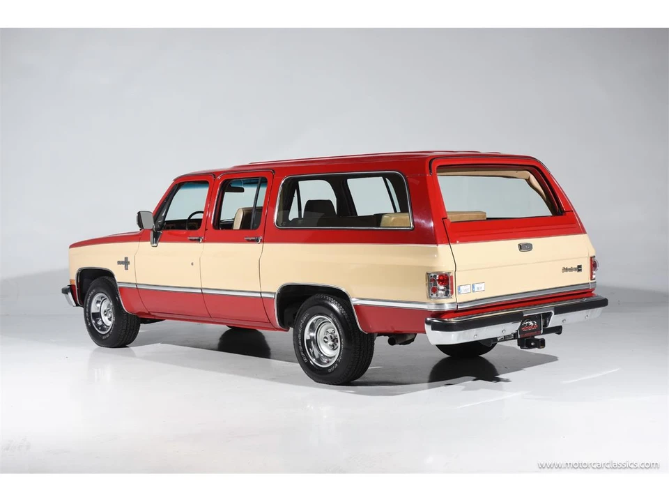 1985 Chevrolet Suburban 7th Gen - Image 4 of 31
