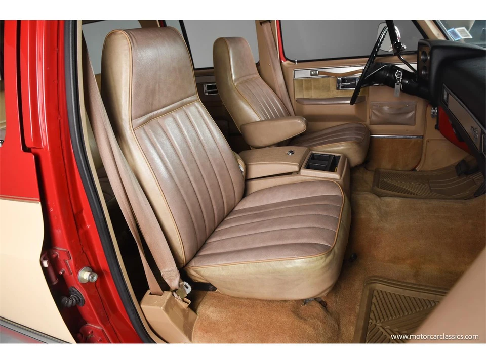 1985 Chevrolet Suburban 7th Gen - Image 24 of 31