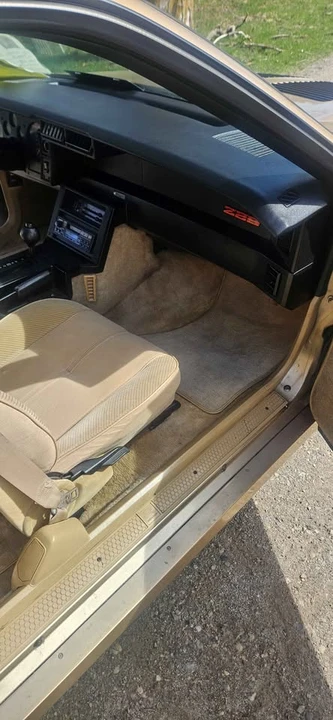 1985 Chevrolet Camaro 3rd Gen - Image 6 of 7