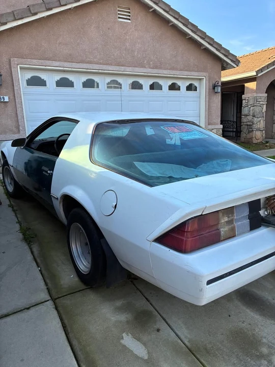 1985 Chevrolet Camaro 3rd Gen - Image 3 of 4