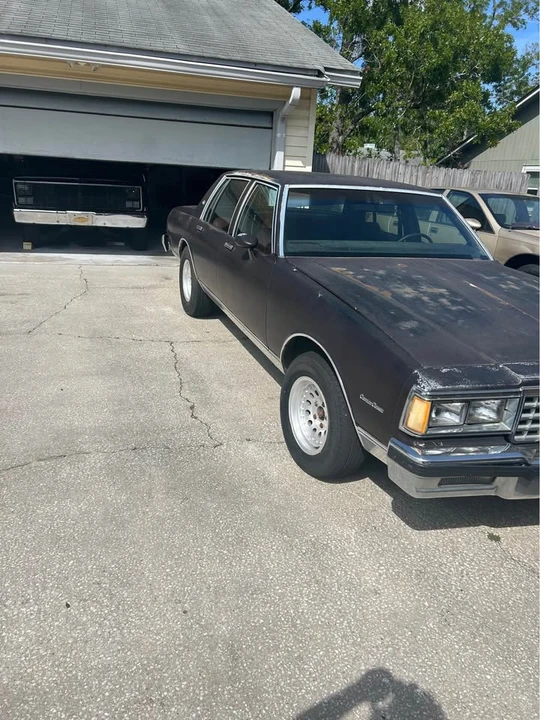 1985 Chevrolet Caprice - Image 5 of 5