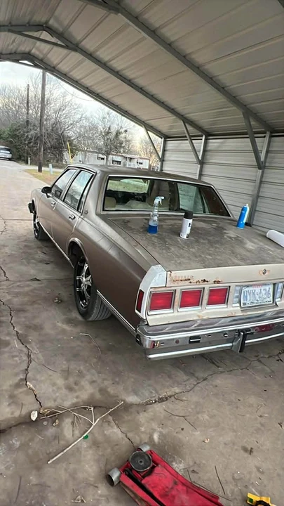 1985 Chevrolet Caprice - Image 4 of 8