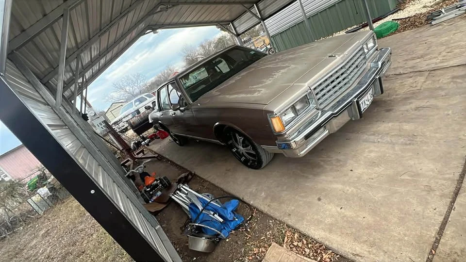 1985 Chevrolet Caprice - Image 2 of 8