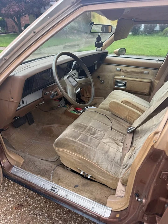 1985 Chevrolet Caprice - Image 6 of 8