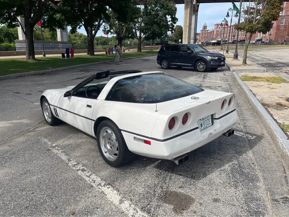 1985 Chevrolet Corvette C4 - Image 3 of 10