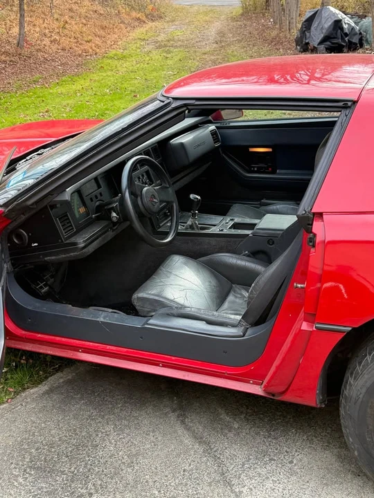 1985 Chevrolet Corvette C4 - Image 5 of 11