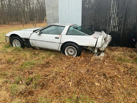 1985 Chevrolet Corvette C4 - Image 2 of 8