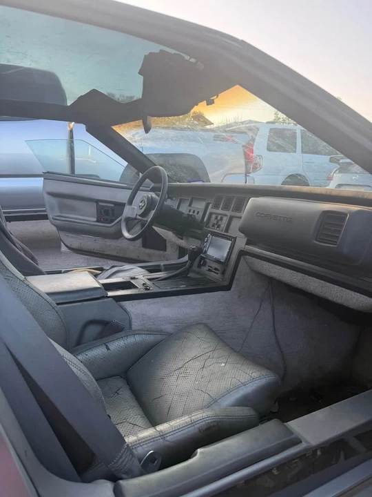 1985 Chevrolet Corvette C4 - Image 8 of 10