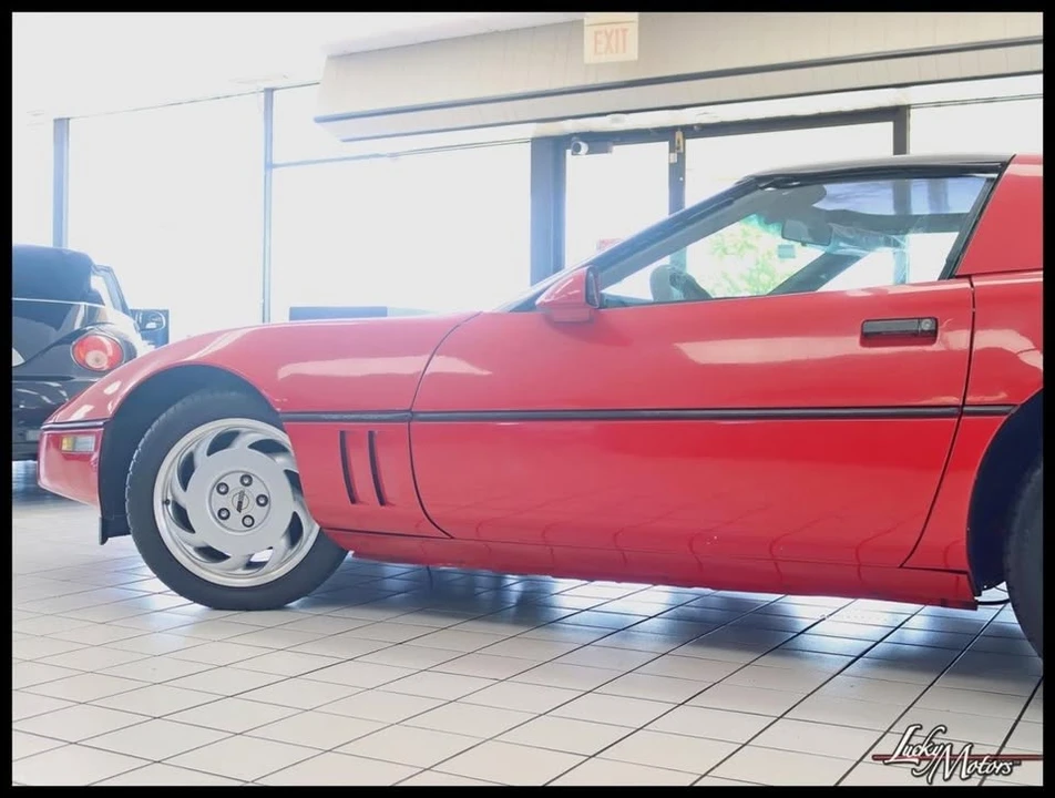 1985 Chevrolet Corvette C4 - Image 10 of 20