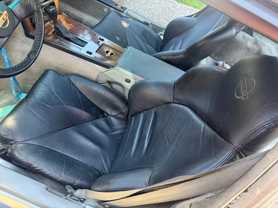1985 Chevrolet Corvette C4 - Image 16 of 18
