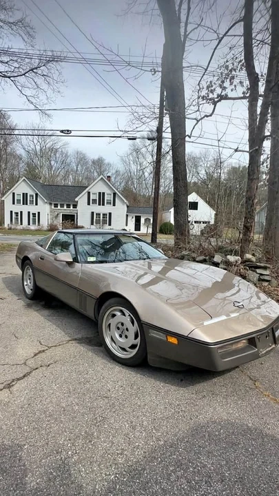 1985 Chevrolet Corvette C4 - Image 1 of 7