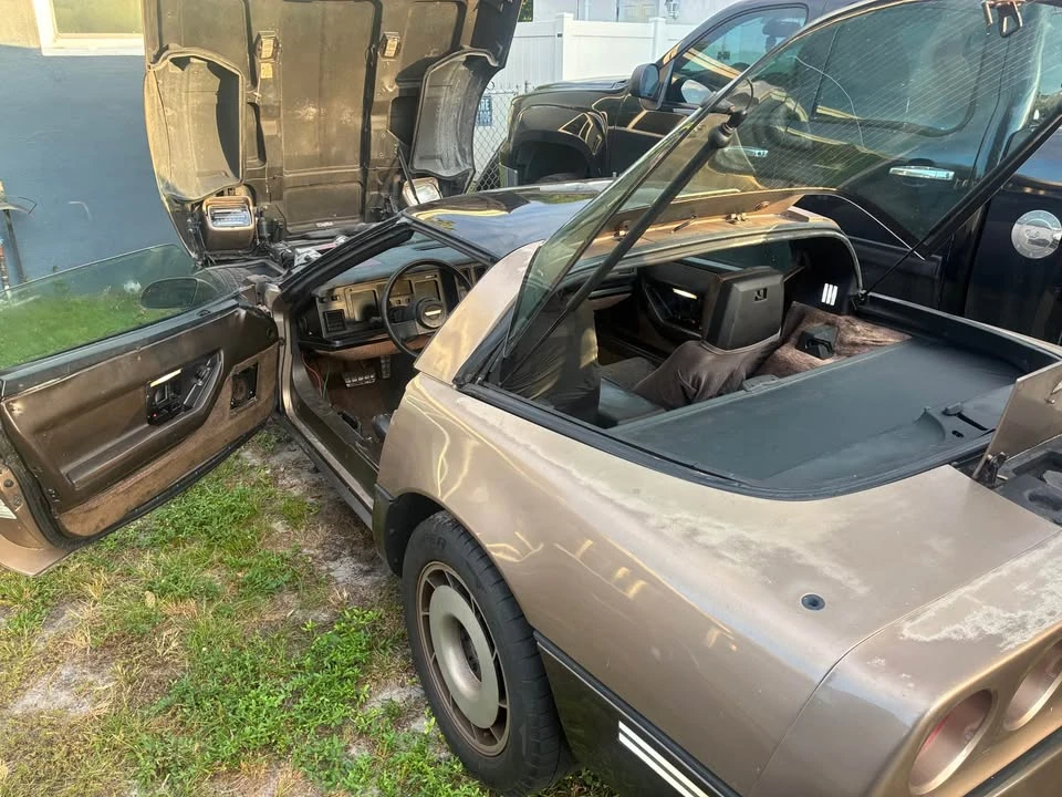 1985 Chevrolet Corvette C4 - Image 5 of 7