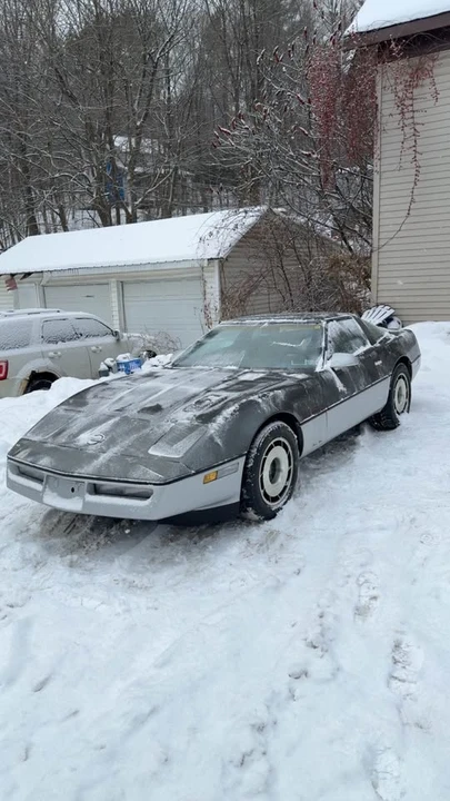1985 Chevrolet Corvette C4 - Image 1 of 3