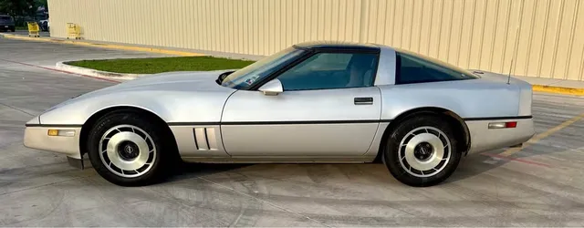 1985 Chevrolet Corvette C4 - Image 2 of 9