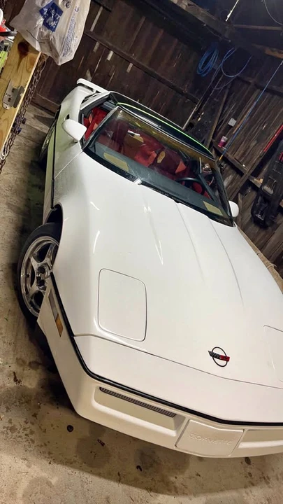 1985 Chevrolet Corvette C4 - Image 1 of 3