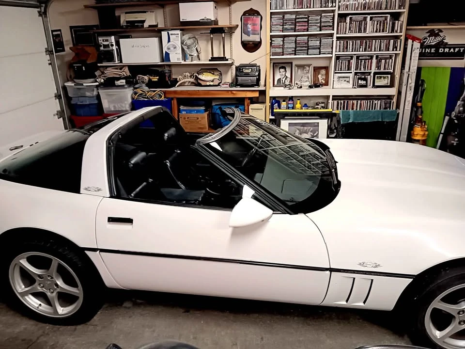 1985 Chevrolet Corvette C4 - Image 4 of 15