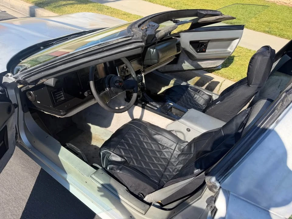 1985 Chevrolet Corvette C4 - Image 8 of 20