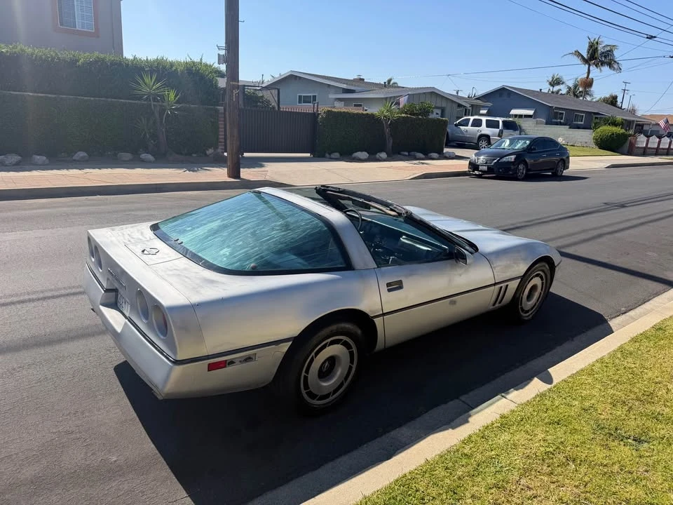 1985 Chevrolet Corvette C4 - Image 19 of 20