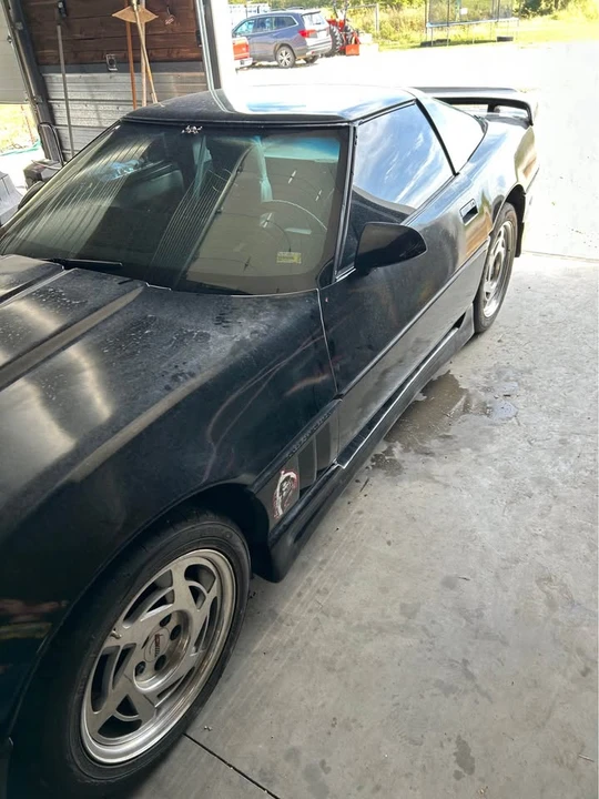 1985 Chevrolet Corvette C4 - Image 6 of 8