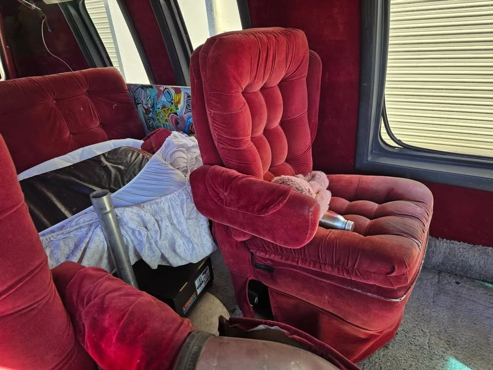 1985 Chevrolet G-Series Van - Image 7 of 9