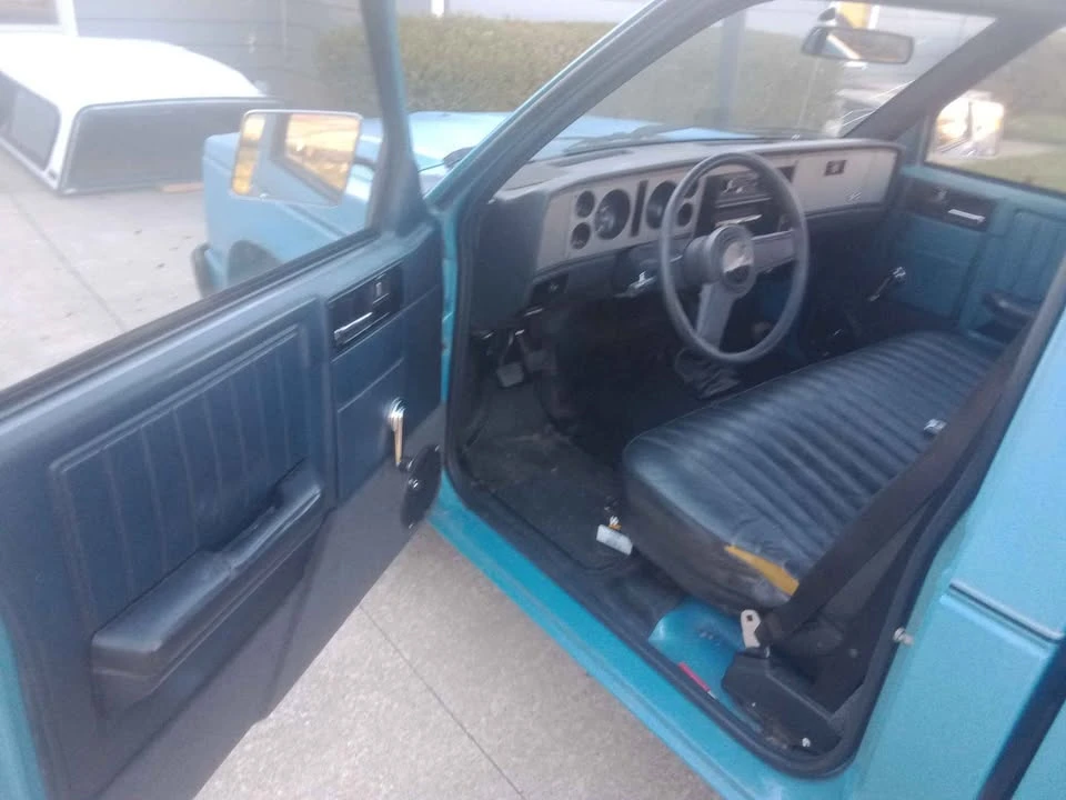 1985 Chevrolet S-10 - Image 8 of 9