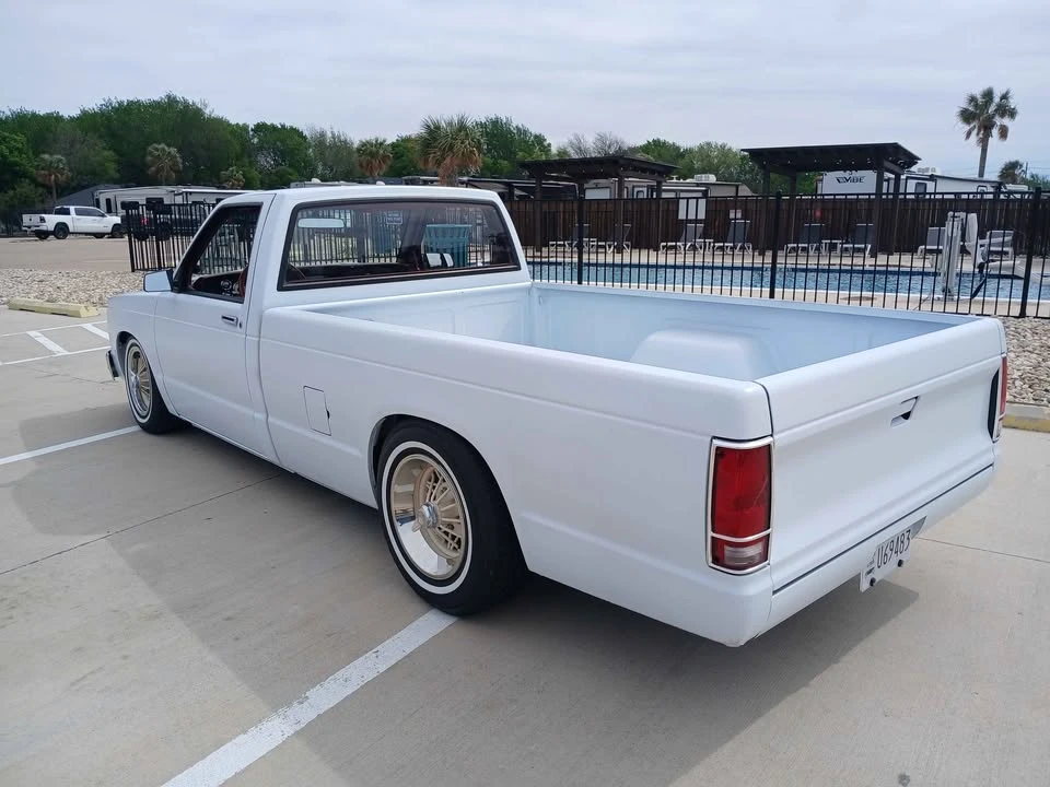 1985 Chevrolet S-10 - Image 4 of 19