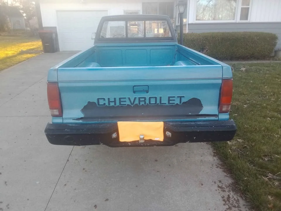 1985 Chevrolet S-10 - Image 4 of 9