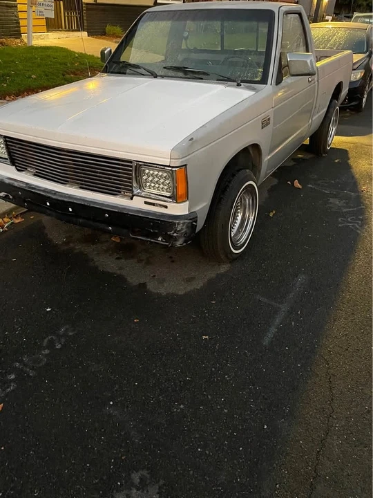 1985 Chevrolet S-10 - Image 2 of 5