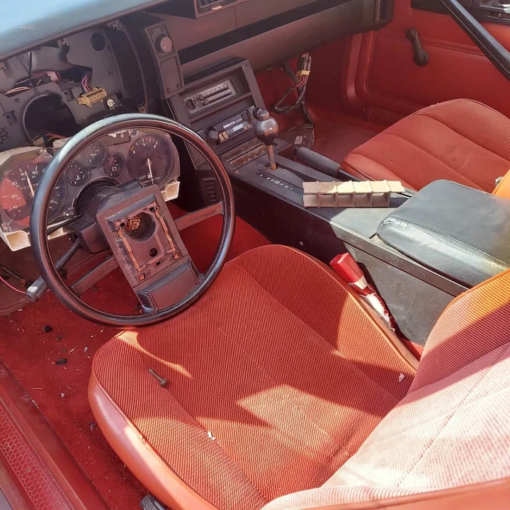 1985 Pontiac Firebird - Image 5 of 10