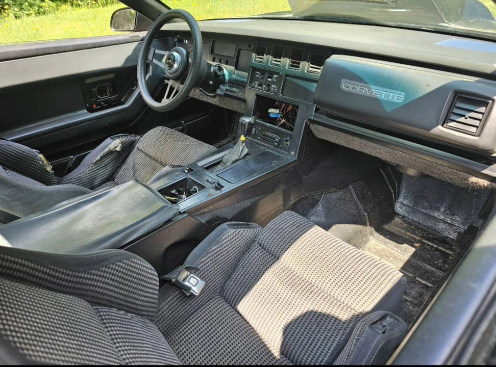 1985 Chevrolet Corvette C4 - Image 4 of 5