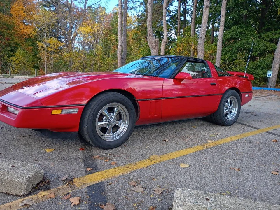 1985 Chevrolet Corvette C4 - Image 3 of 18