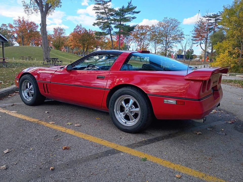 1985 Chevrolet Corvette C4 - Image 6 of 18