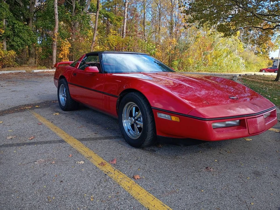 1985 Chevrolet Corvette C4 - Image 2 of 18