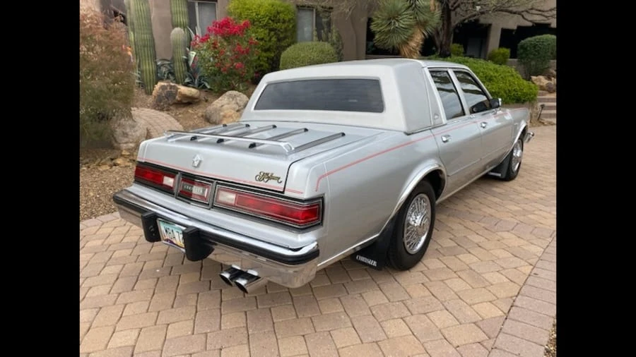 1985 Chrysler New Yorker - Image 3 of 17