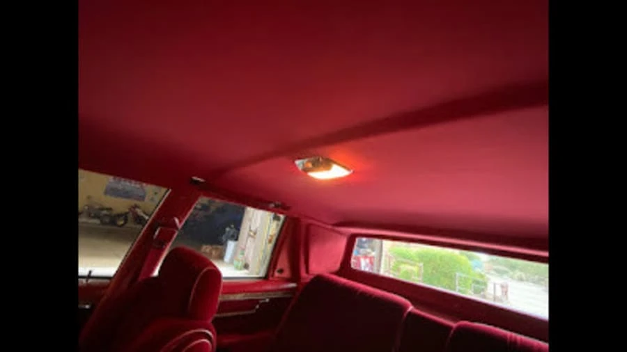 1985 Chrysler New Yorker - Image 14 of 17