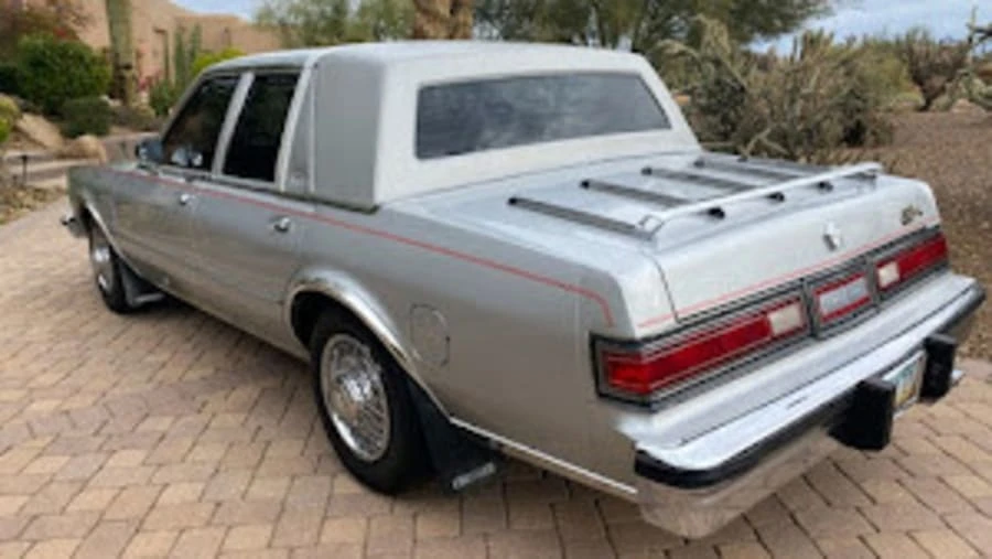 1985 Chrysler New Yorker - Image 6 of 17