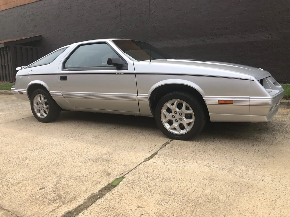 1985 Dodge Daytona - Image 29 of 31
