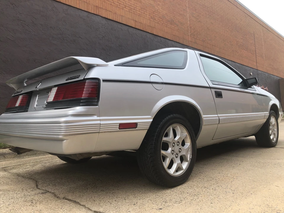 1985 Dodge Daytona - Image 20 of 31
