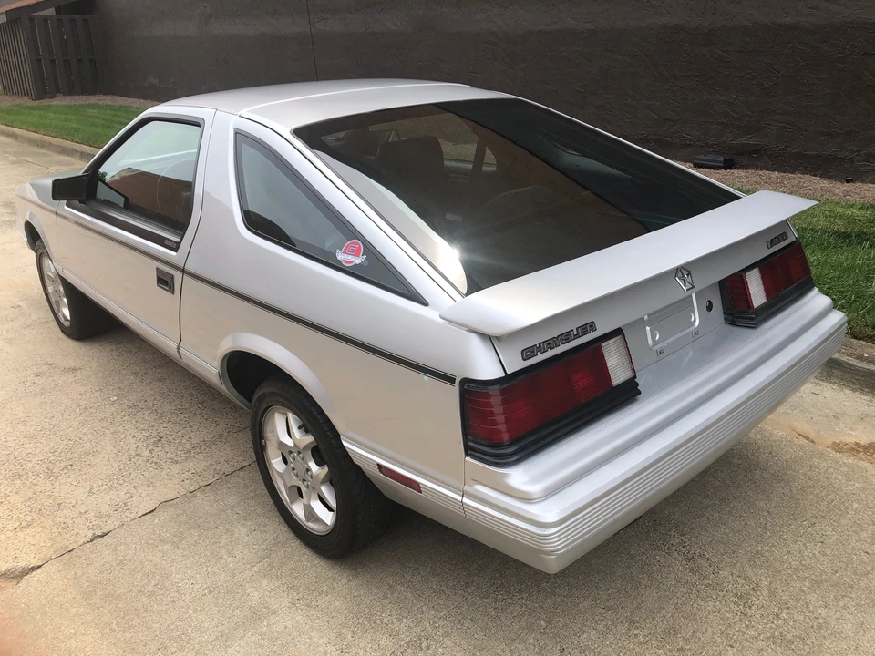 1985 Dodge Daytona - Image 9 of 31