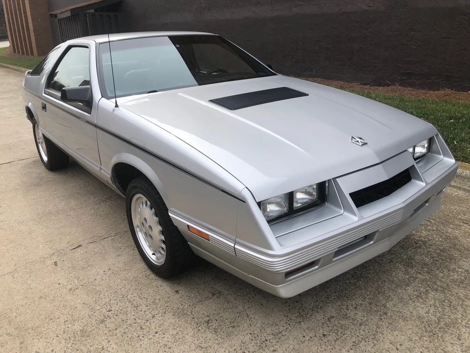 1985 Dodge Daytona - Image 6 of 31