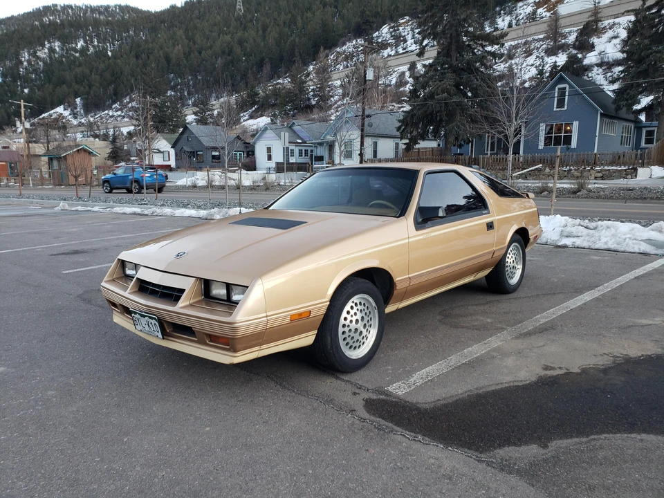 1985 Chrysler Laser - Image 9 of 31