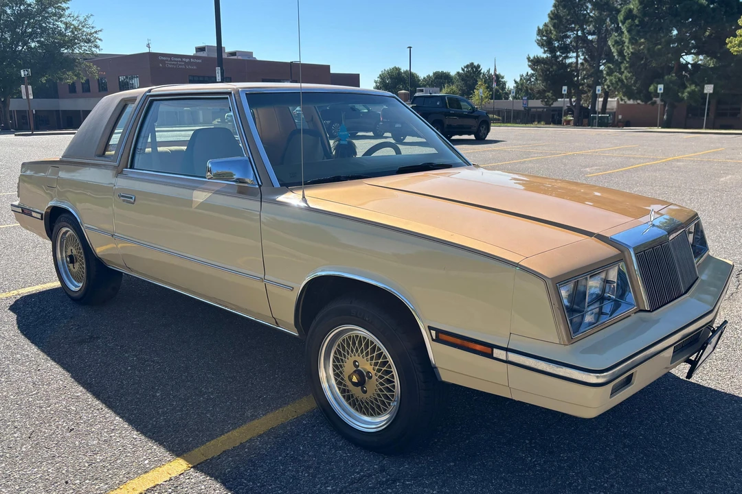 1985 Chrysler LeBaron - Image 3 of 31